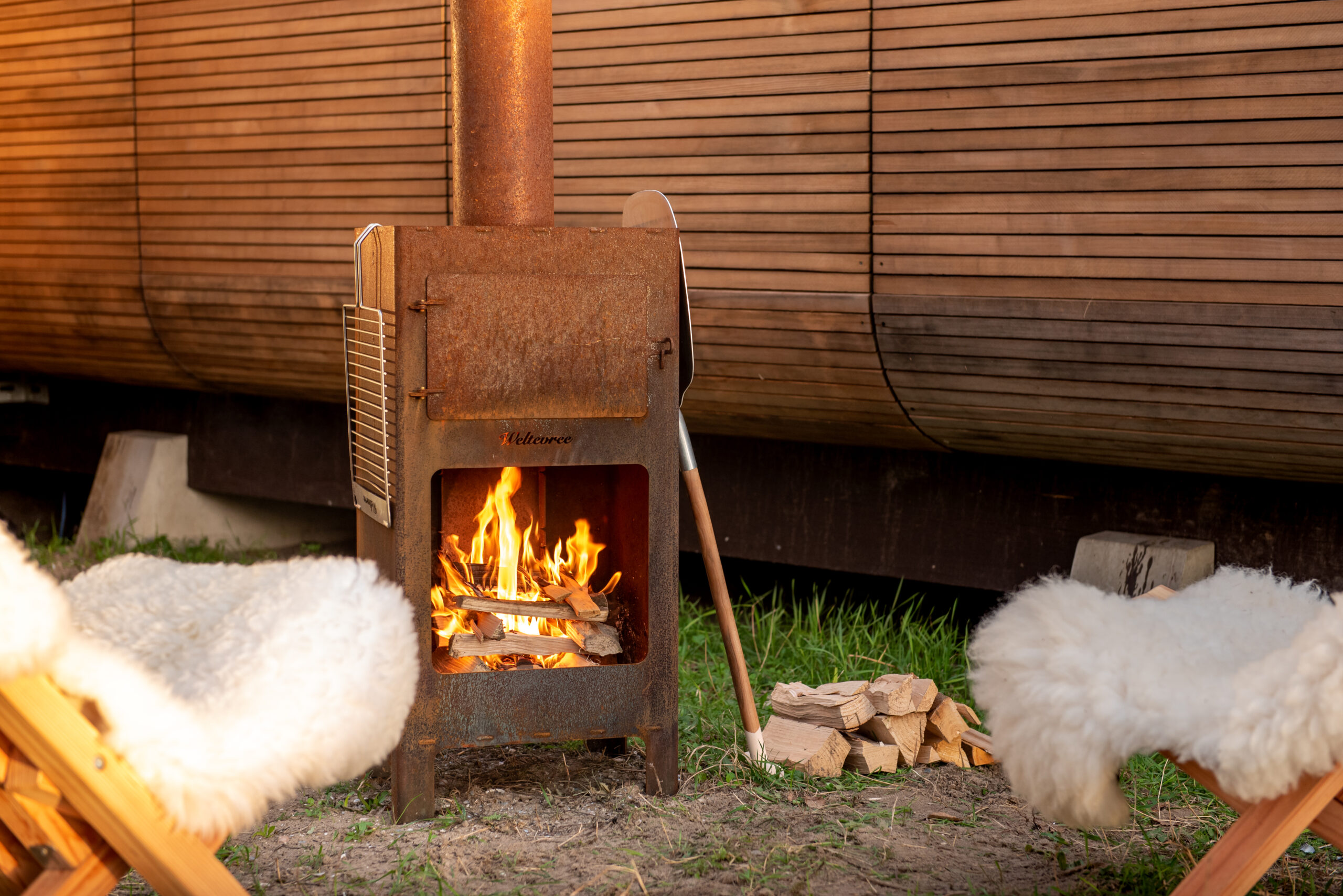 Weltevree Outdooroven met pizza shovel